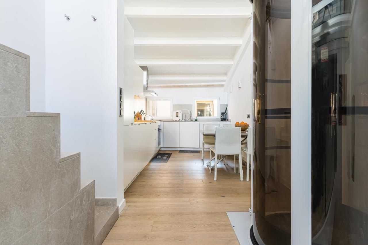 Townhouse Calatrava Villa Palma de Mallorca Exterior photo